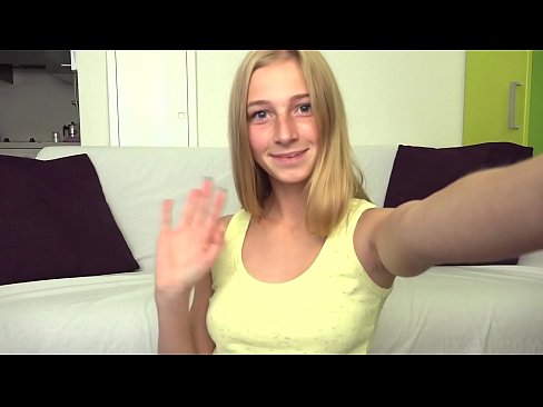 ❤️ Amikor unatkozom, lustán maszturbálom a rózsaszín puncimat... Orosz pornó at hu.milfnut-net.ru